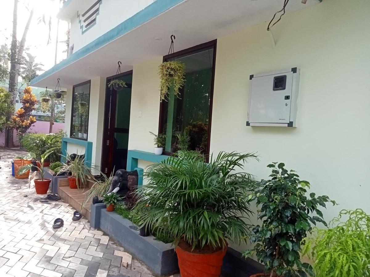 Lavender Residency Bed & Breakfast วาร์คาลา ภายนอก รูปภาพ